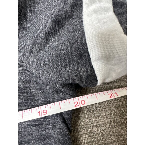 Womens Set of 2 Gray and Blue T Shirts Size Large Raglan Short Sleeves - Picture 11 of 12